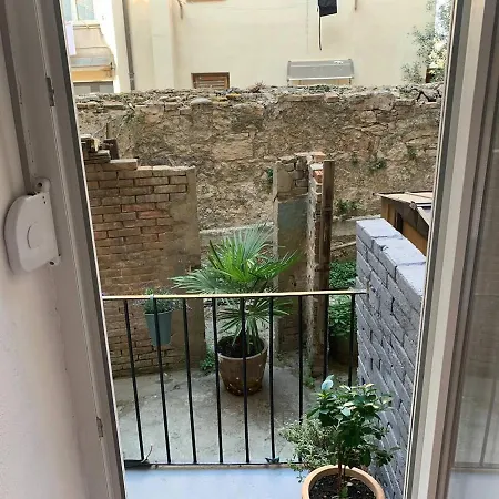 Immaculate 1-Bed Apartment In Pula Apartament