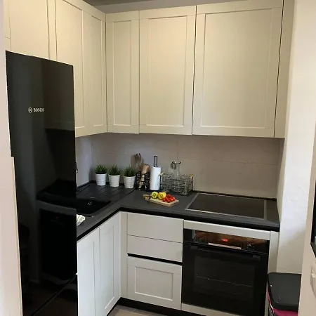 Apartament Immaculate 1-Bed Apartment In Pula